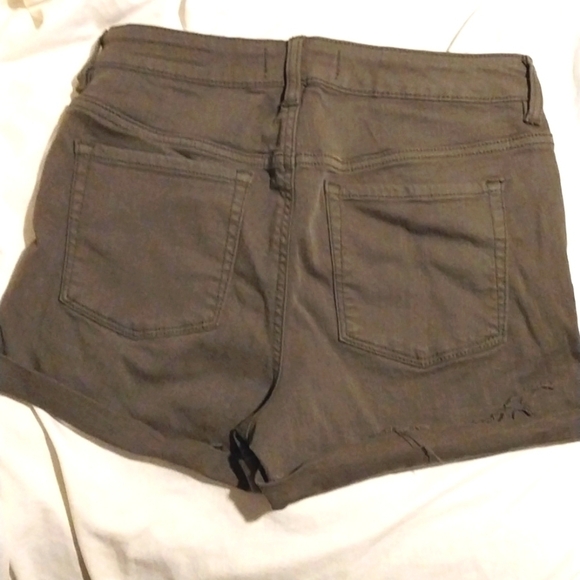 Pacsun Super Stretch Shortie Shorts, Size 27 - Picture 2 of 3
